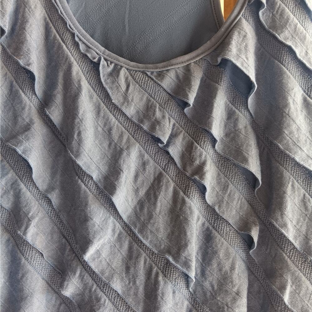 NWT Eyeshadow Large Blue Razorback Tank Top with Ruffle Tiers CUTE! - Picture 3 of 5